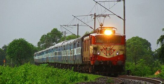 Vivek Express Bharat Ki Sabse Lambi Train Route