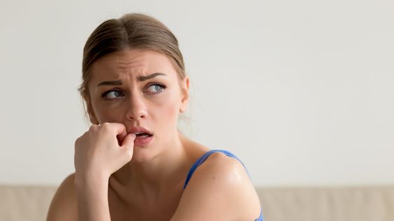 Biting Nails Has Side Effects For Your Health